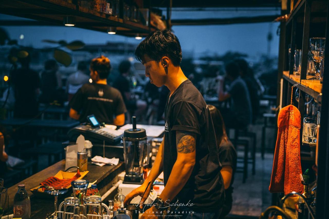 Chingcha Bangkok旅舍 外观 照片