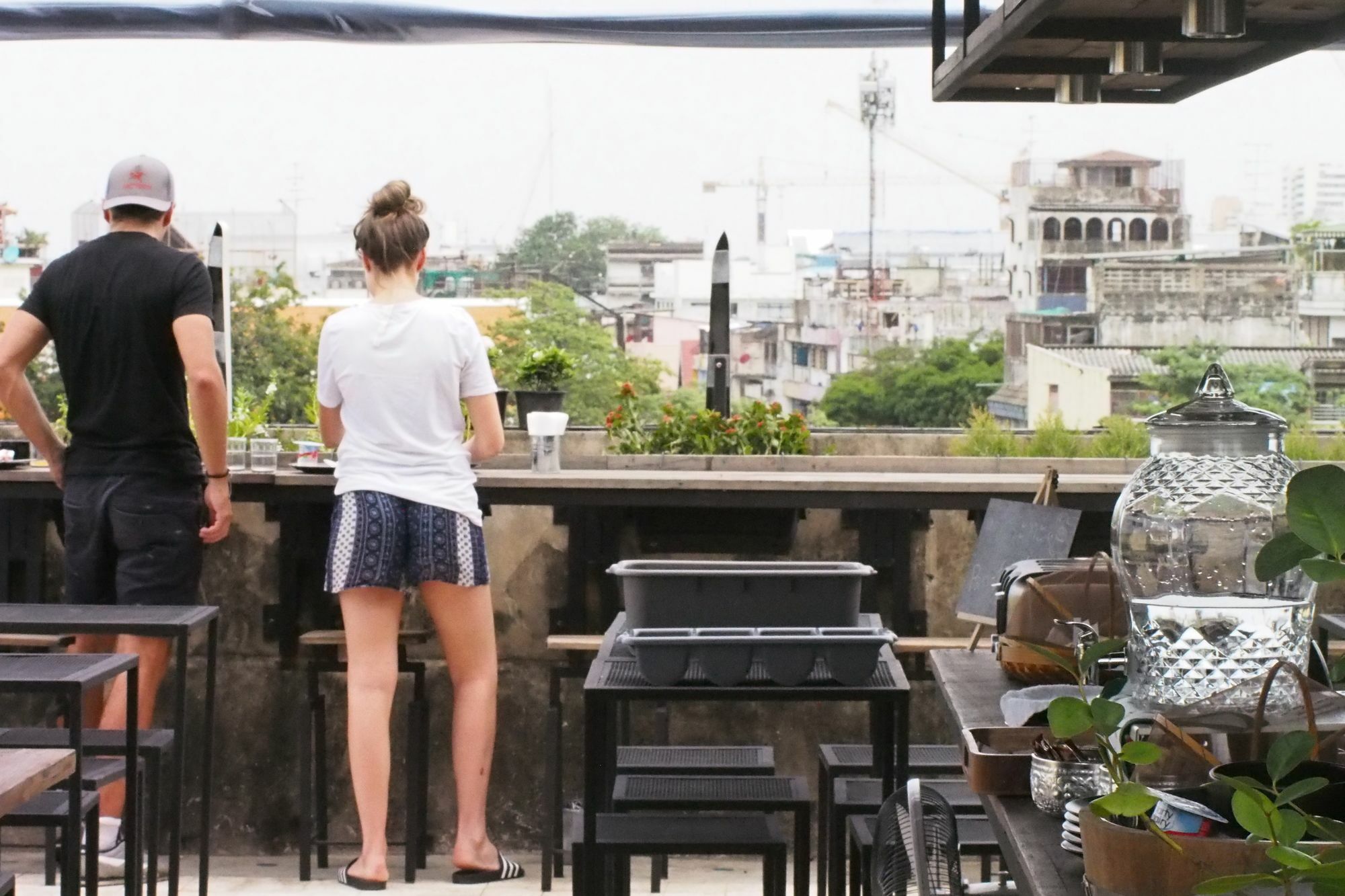 Chingcha Bangkok旅舍 外观 照片